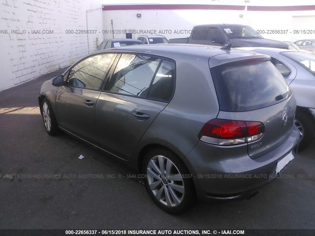 WVWNM7AJ3CW264129 - 2012 VOLKSWAGEN GOLF SILVER photo 3