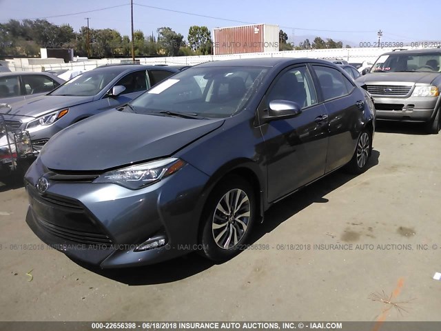 5YFBURHE3HP646068 - 2017 TOYOTA COROLLA L/LE/XLE/SE/XSE GRAY photo 2