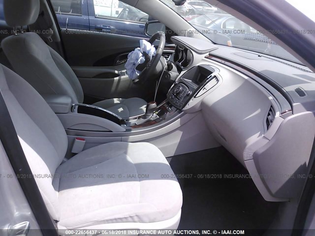 1G4GB5E35CF163300 - 2012 BUICK LACROSSE CONVENIENCE 银色 照片 5