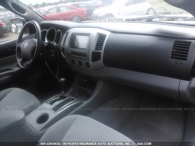 5TEJU62NX8Z523641 - 2008 TOYOTA TACOMA DOUBLE CAB PRERUNNER GRAY photo 5