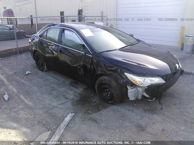 4T1BF1FK4FU080860 - 2015 TOYOTA CAMRY LE/XLE/SE/XSE BLACK photo 1