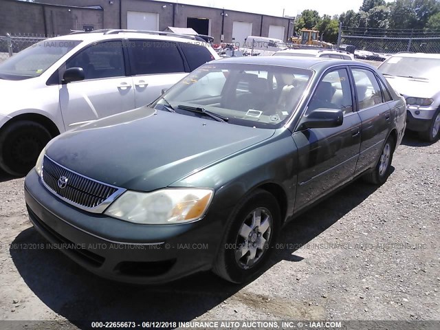 4T1BF28B42U231547 - 2002 TOYOTA AVALON XL/XLS GREEN photo 2