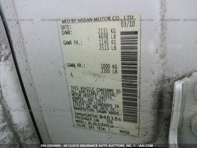 1N4AA5AP5AC846186 - 2010 NISSAN MAXIMA S/SV WHITE photo 9