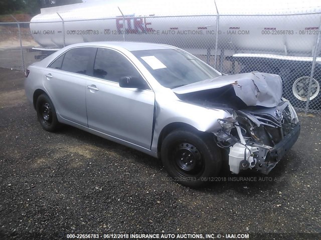 4T4BF3EK9AR063192 - 2010 TOYOTA CAMRY SE/LE/XLE ვერცხლისფერი ფოტო 1