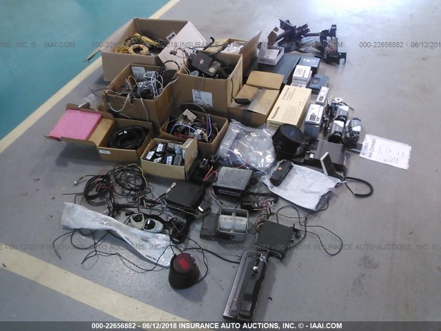 000003 - 1900 ELECTRONIC ITEMS  BLACK photo 3