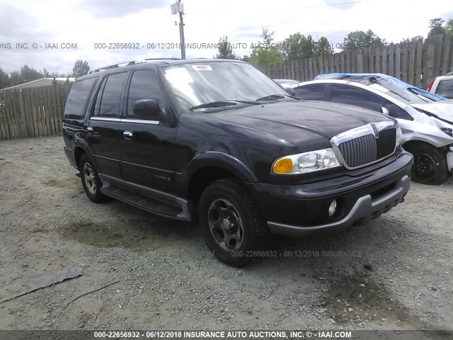 5LMFU28R22LJ06702 - 2002 LINCOLN NAVIGATOR BLACK photo 1