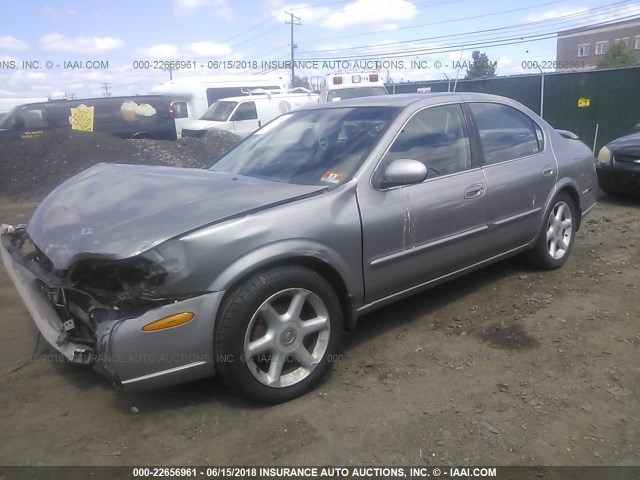 JN1CA31A8YT201452 - 2000 NISSAN MAXIMA GLE/GXE/SE BEIGE photo 2