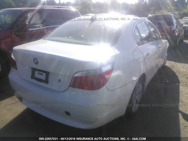 WBANF33517CW71437 - 2007 BMW 525 XI WHITE photo 4