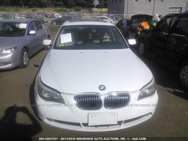 WBANF33517CW71437 - 2007 BMW 525 XI WHITE photo 6