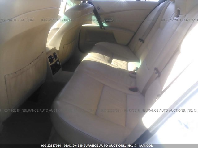 WBANF33517CW71437 - 2007 BMW 525 XI أبيض صورة 8