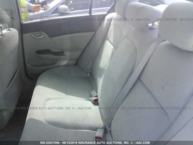 2HGFB2F61CH554712 - 2012 HONDA CIVIC HF WHITE photo 8