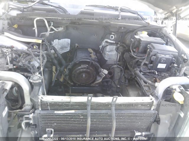 1J8HH48N68C156582 - 2008 JEEP COMMANDER SPORT ვერცხლისფერი ფოტო 10