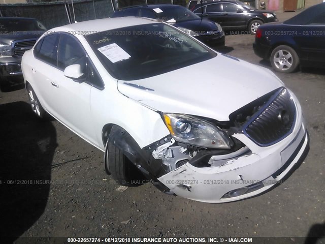 1G4PR5SK5E4167871 - 2014 BUICK VERANO CONVENIENCE WHITE photo 1