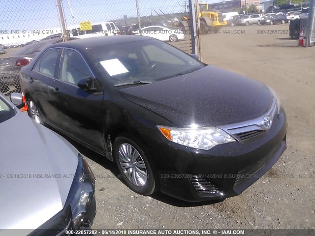 4T1BD1FK6EU098636 - 2014 TOYOTA CAMRY HYBRID/LE/XLE 黑色 照片 1