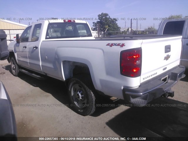 1GC2KUEG0HZ155588 - 2017 CHEVROLET SILVERADO K2500 HEAVY DUTY WHITE photo 3