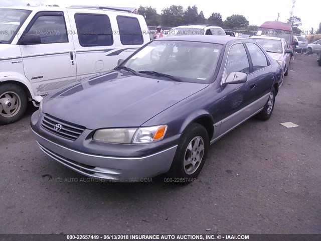 4T1BG22K0XU868142 - 1999 TOYOTA CAMRY CE/LE/XLE 灰色 照片 2