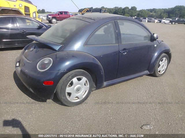 3VWDD21C6YM468119 - 2000 VOLKSWAGEN NEW BEETLE GLX 蓝色 照片 4