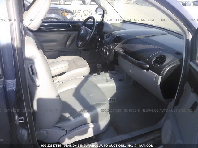 3VWDD21C6YM468119 - 2000 VOLKSWAGEN NEW BEETLE GLX 蓝色 照片 5