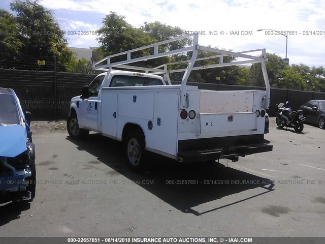 1FDSF34R68EA61168 - 2008 FORD F350 SRW SUPER DUTY WHITE photo 3