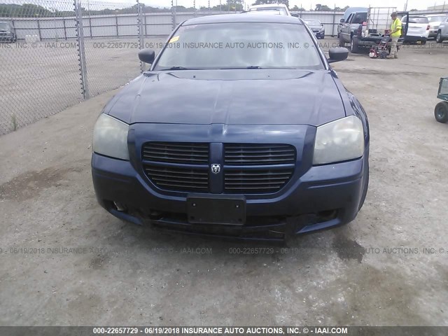 2D4FV48T85H515657 - 2005 DODGE MAGNUM SE BLUE photo 6