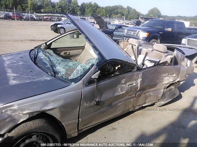 4T1BG22K0YU945321 - 2000 TOYOTA CAMRY CE/LE/XLE ოქროსფერი ფოტო 6