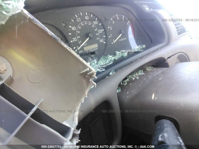 4T1BG22K0YU945321 - 2000 TOYOTA CAMRY CE/LE/XLE ოქროსფერი ფოტო 7