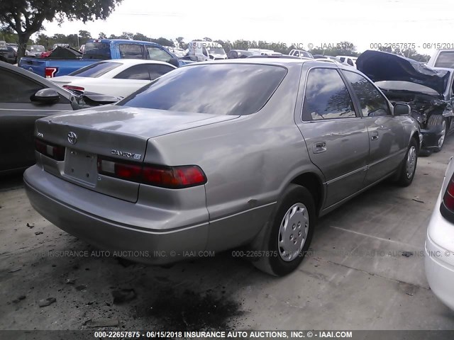 4T1BG22KXXU403965 - 1999 TOYOTA CAMRY CE/LE/XLE 棕色 照片 4