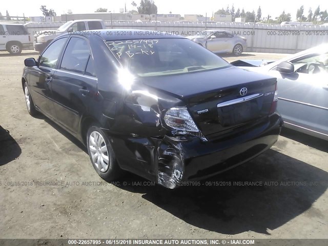 4T1BF30K02U006754 - 2002 TOYOTA CAMRY LE/XLE/SE შავი ფოტო 3