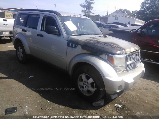 1D8GU28K68W207023 - 2008 DODGE NITRO SXT SILVER photo 1