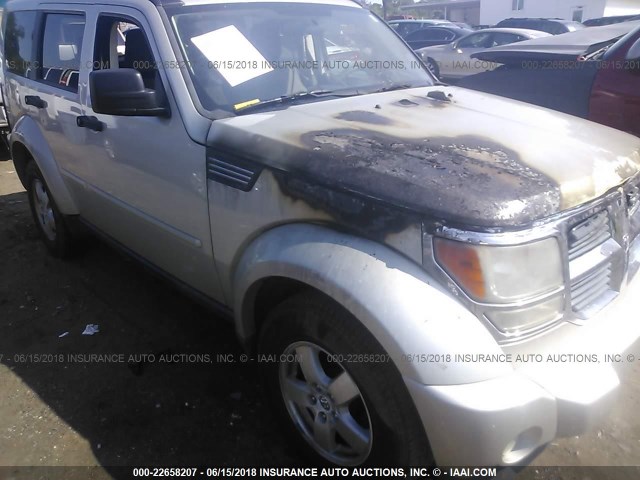 1D8GU28K68W207023 - 2008 DODGE NITRO SXT SILVER photo 6