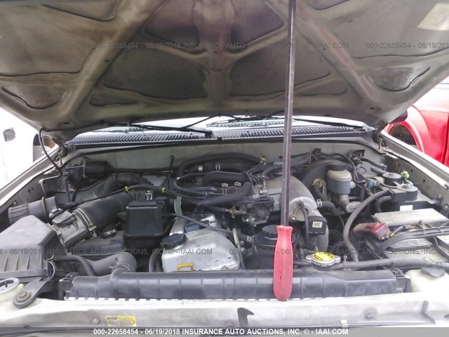 5TESM92N81Z872633 - 2001 TOYOTA TACOMA XTRACAB PRERUNNER ვერცხლისფერი ფოტო 10