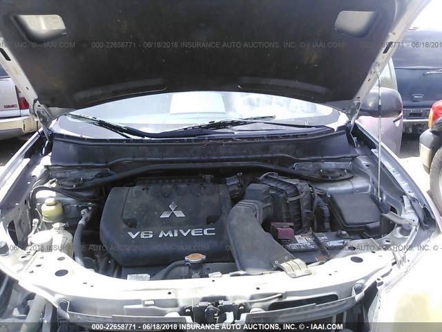 JA4MS31XX7U009567 - 2007 MITSUBISHI OUTLANDER ES/LS ვერცხლისფერი ფოტო 10