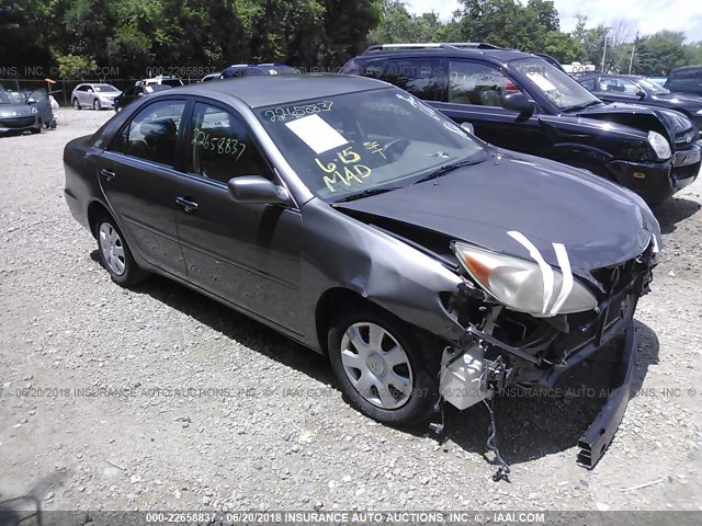 4T1BE32K14U889301 - 2004 TOYOTA CAMRY LE/XLE/SE ნაცრისფერი ფოტო 1