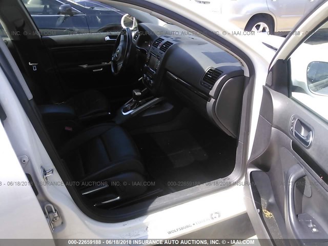 3VWRA7AJ9AM100193 - 2010 VOLKSWAGEN JETTA WOLFSBURG 白色 照片 5