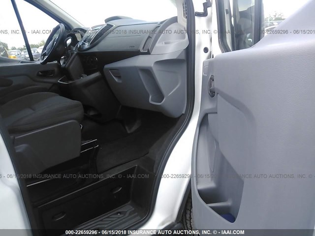 1FMZK1YM2GKA80300 - 2016 FORD TRANSIT T-150 WHITE photo 5