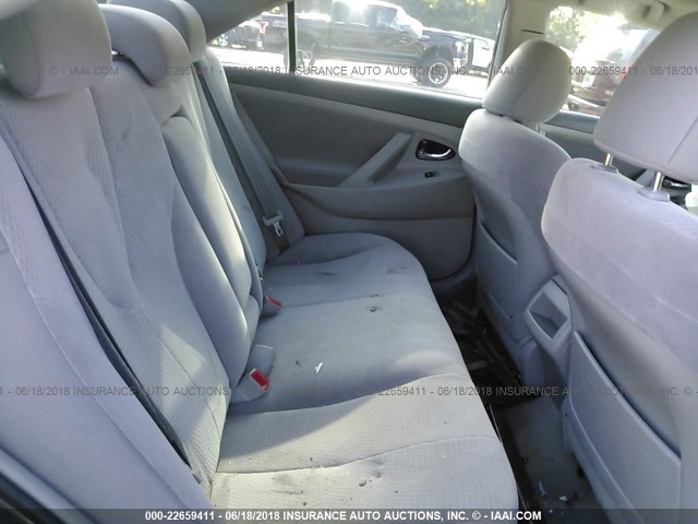 4T4BF3EK5BR211677 - 2011 TOYOTA CAMRY SE/LE/XLE GRAY photo 8