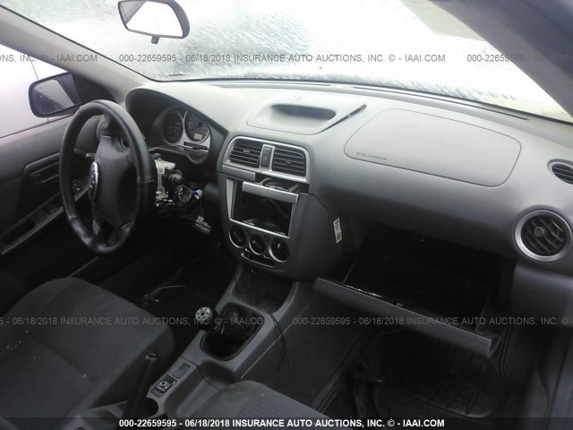 JF1GG65584G810223 - 2004 SUBARU IMPREZA TS WHITE photo 5