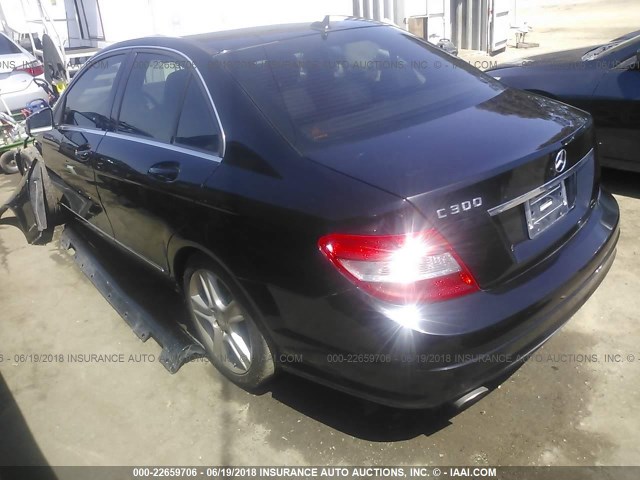 WDDGF5EB7BA499421 - 2011 MERCEDES-BENZ C 300 BLACK photo 3