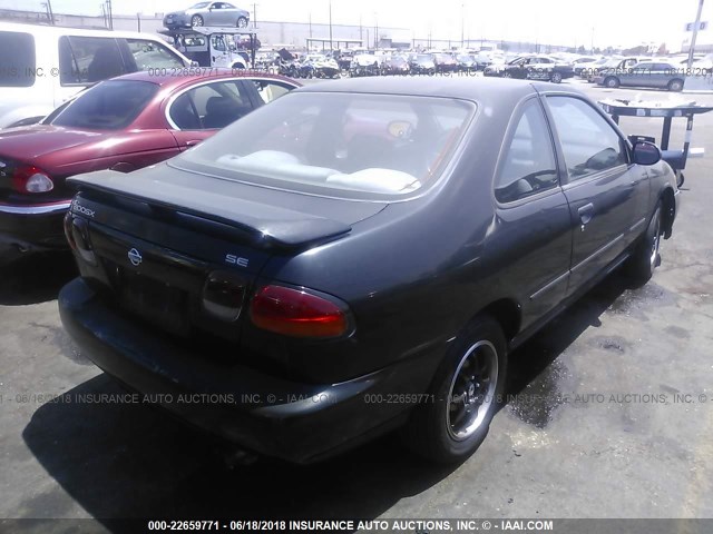 1N4AB42D5WC518589 - 1998 NISSAN 200SX SE BLACK photo 4