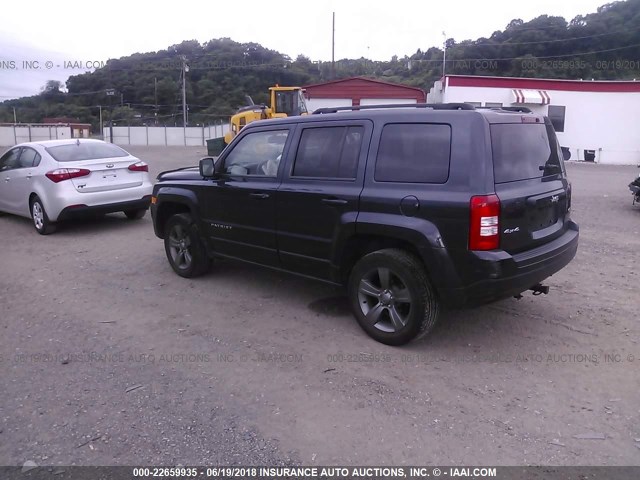 1C4NJRFB3FD154252 - 2015 JEEP PATRIOT LATITUDE BLACK photo 3