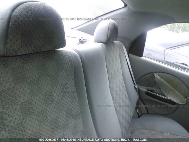 KL1TD52624B145204 - 2004 CHEVROLET AVEO SILVER photo 8