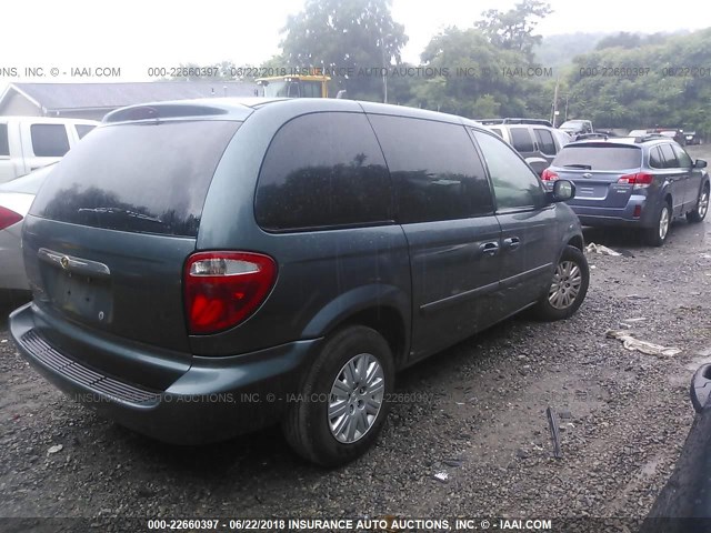 1A4GP45R56B661572 - 2006 CHRYSLER TOWN & COUNTRY  TEAL photo 4