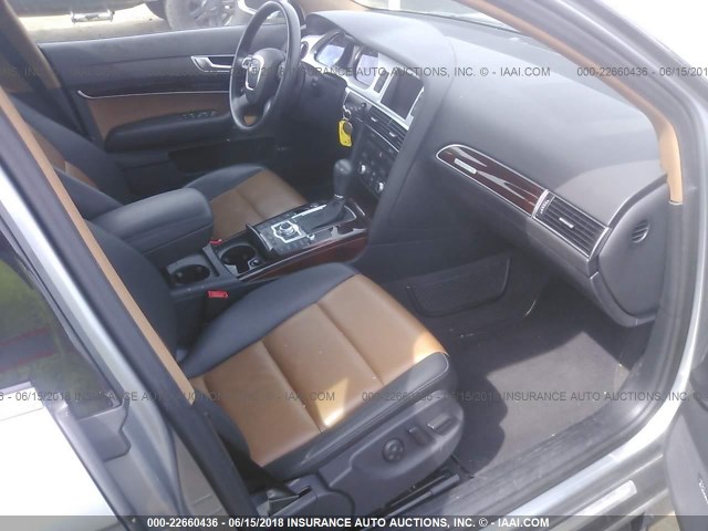 WAUKGAFB6AN080411 - 2010 AUDI A6 PRESTIGE ნაცრისფერი ფოტო 5