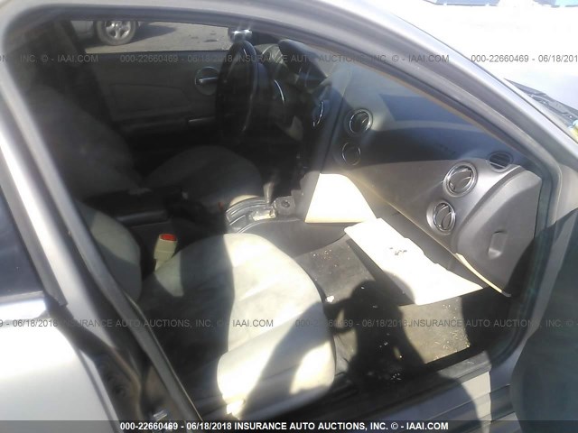 2G2WP552261134541 - 2006 PONTIAC GRAND PRIX TAN photo 5