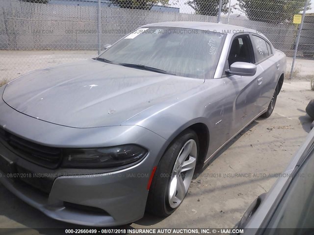 2C3CDXCTXJH243008 - 2018 DODGE CHARGER R/T SILVER photo 2