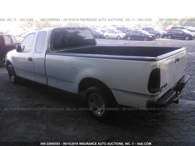 2FTRX17W04CA79140 - 2004 FORD F-150 HERITAGE CLASSIC WHITE photo 3