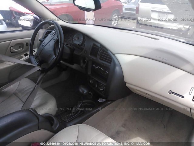 2G1WX15K119264818 - 2001 CHEVROLET MONTE CARLO SS შავი ფოტო 5