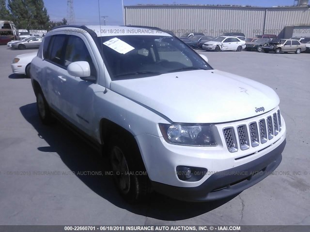 1C4NJCEB7GD620698 - 2016 JEEP COMPASS LATITUDE 白色 照片 1