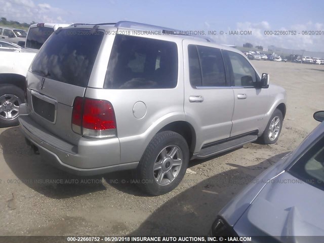5LMEU88H94ZJ39640 - 2004 LINCOLN AVIATOR SILVER photo 4