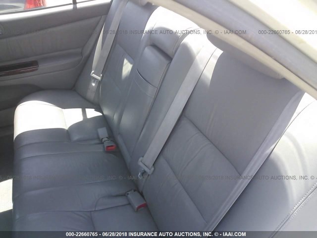 JTDBF30KX20011875 - 2002 TOYOTA CAMRY LE/XLE/SE ვერცხლისფერი ფოტო 8